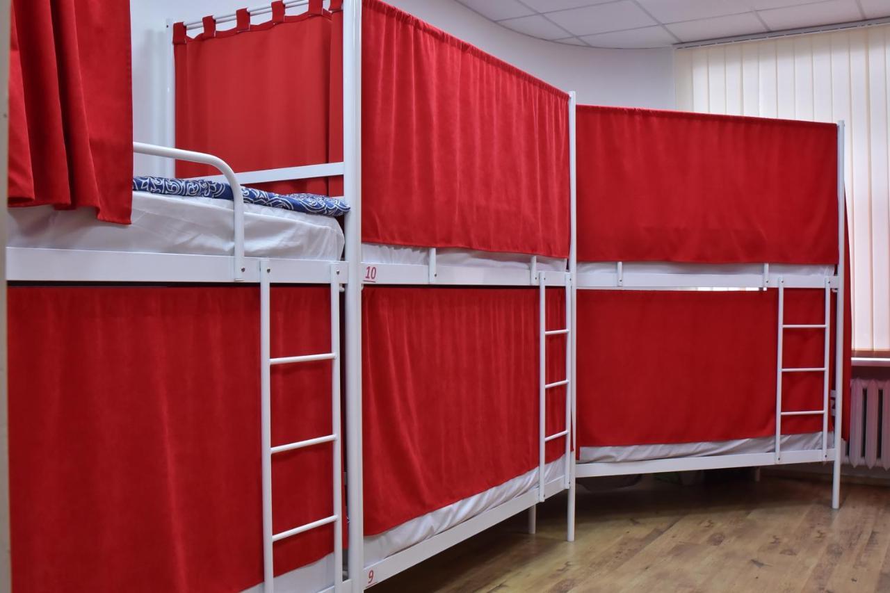 Hostel 777 Darnitsa Kiev Eksteriør bilde