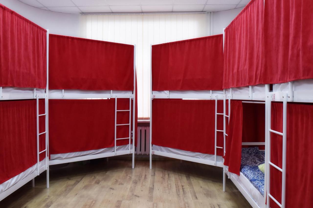 Hostel 777 Darnitsa Kiev Eksteriør bilde